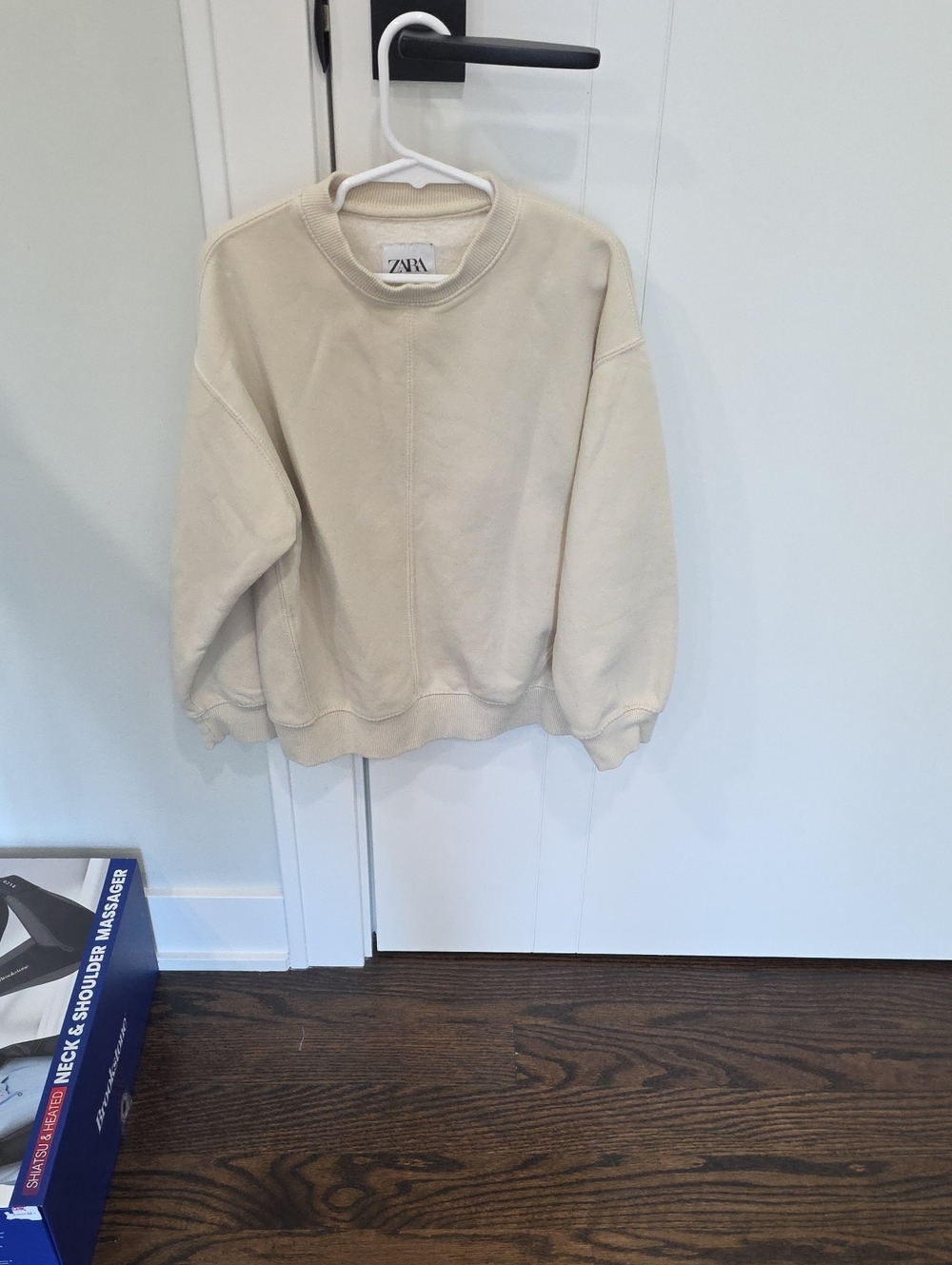 ZARA Men's Cream Crewneck Sweater